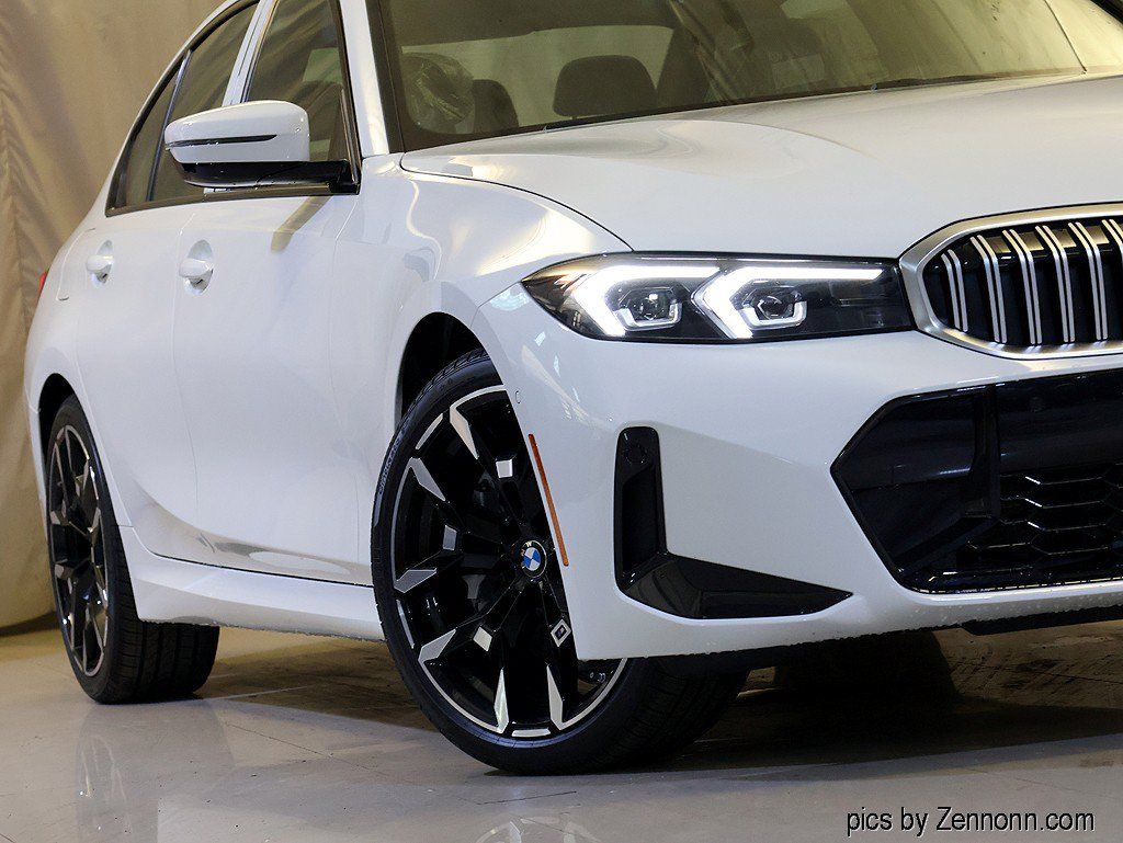 New 2026 BMW 330i xDrive Sedan w/ M Sport Package AWD/4WD image 4