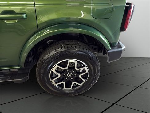 Used 2022 Ford Bronco Outer Banks image 47