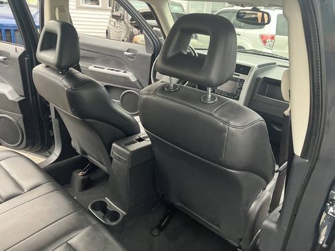 Used 2008 Jeep Patriot Limited AWD/4WD image 30