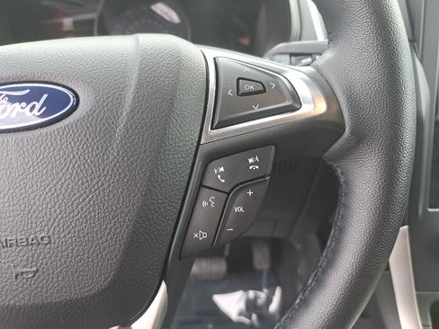 Used 2023 Ford Edge SEL AWD/4WD image 18