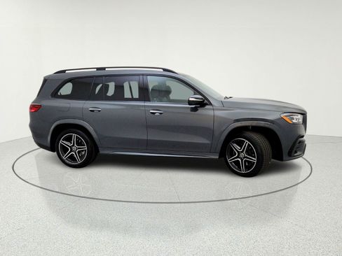 New 2026 Mercedes-Benz GLS 450 4MATIC image 11