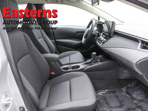 Used 2023 Toyota Corolla LE image 23