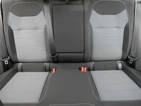 Certified 2025 Volkswagen Taos S FWD image 14