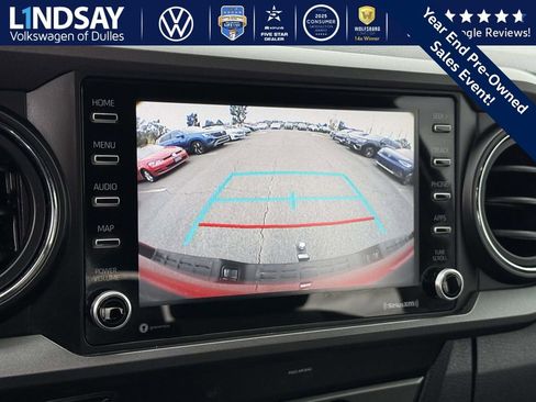 Used 2020 Toyota Tacoma TRD Sport image 17