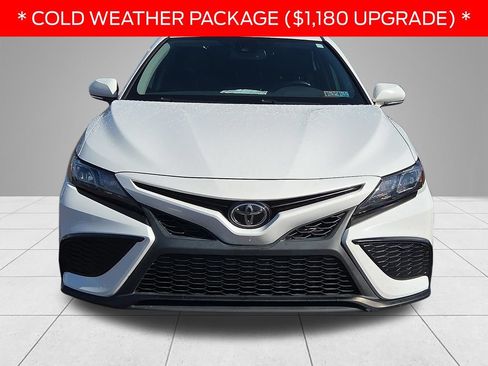 Used 2021 Toyota Camry SE w/ Cold Weather Package AWD/4WD image 2