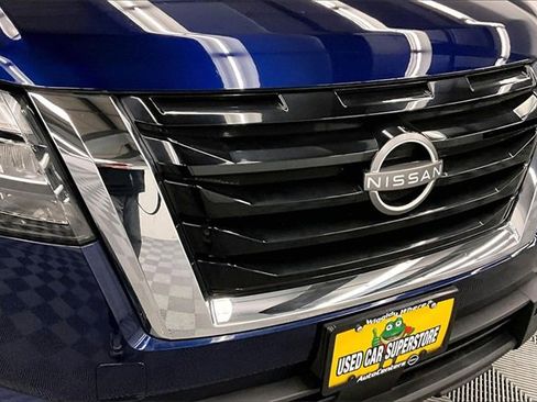 Used 2024 Nissan Pathfinder SV image 30