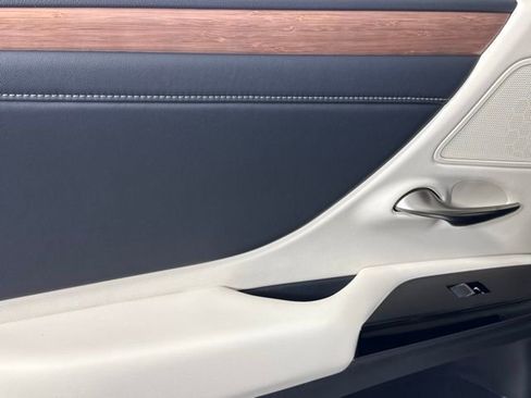 New 2025 Lexus ES 350 w/ Premium Package image 21