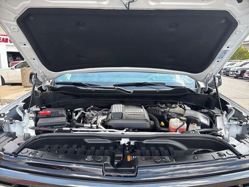 Used 2025 Chevrolet Silverado 1500 ZR2 w/ Technology Package image 63