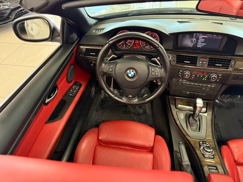 Used 2013 BMW 328i Convertible w/ M Sport Pkg image 13