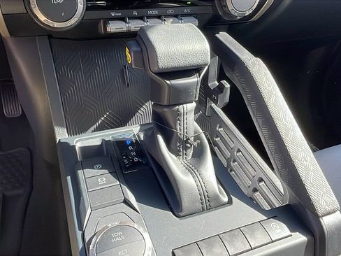 New 2026 Toyota Tacoma SR5 image 17