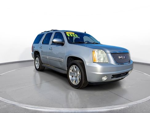 Used 2012 GMC Yukon SLT w/ Regional Value Package AWD/4WD image 2