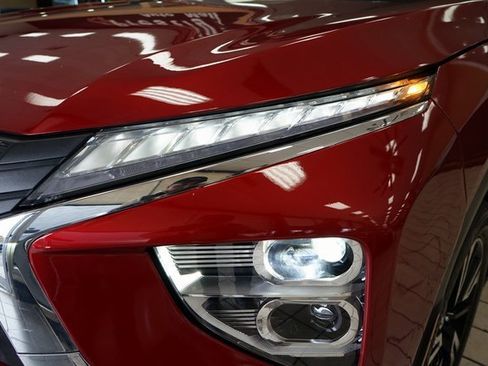 Used 2025 Mitsubishi Eclipse Cross SE image 23