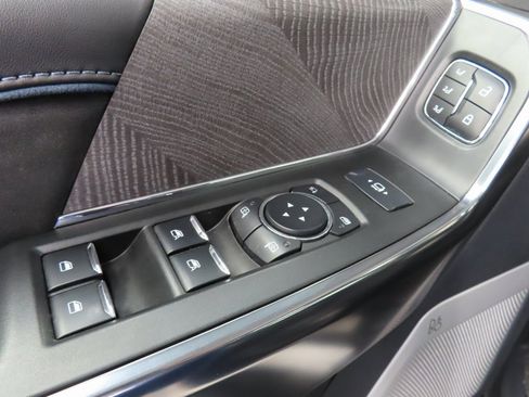 Used 2025 Ford F250 Platinum image 77