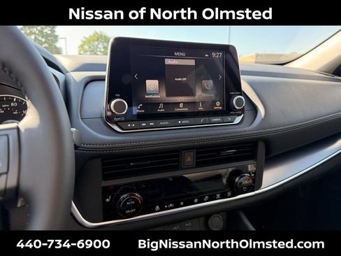 New 2026 Nissan Rogue SV w/ Cold Weather Package AWD/4WD image 16