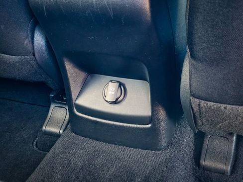 Used 2019 Kia Sportage LX image 36