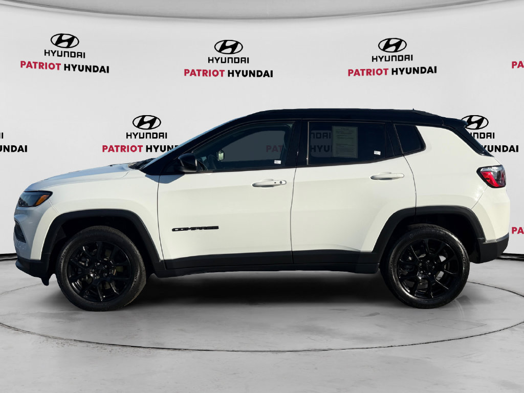Used 2023 Jeep Compass Latitude AWD/4WD image 6
