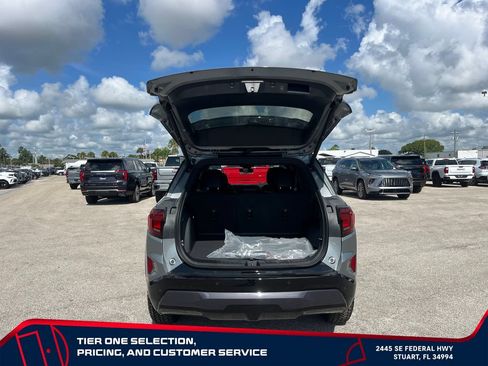 New 2026 GMC Terrain AT4 w/ Convenience Package III AWD/4WD image 16