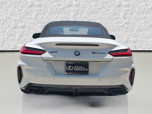 Used 2025 BMW Z4 M40i w/ Premium Package RWD image 4