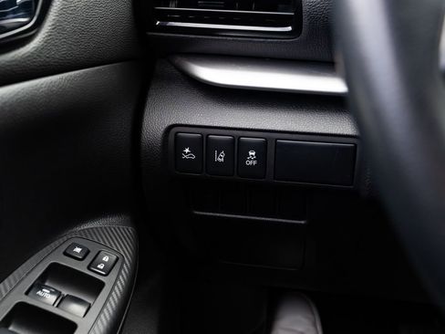 Used 2022 Mitsubishi Eclipse Cross SE AWD/4WD image 13