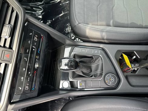 New 2026 Volkswagen Taos SE AWD/4WD image 10