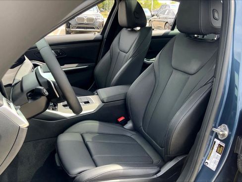 Used 2025 BMW 330i Sedan image 7