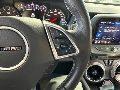 Used 2023 Chevrolet Camaro SS RWD image 31