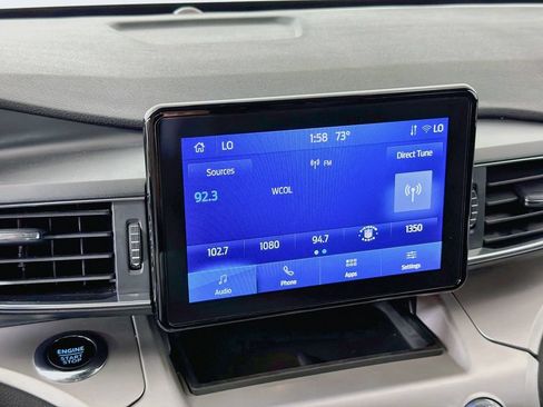 Used 2024 Ford Explorer XLT w/ Equipment Group 202A AWD/4WD image 34