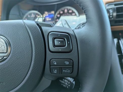 Used 2023 Lexus IS 350 F Sport image 31