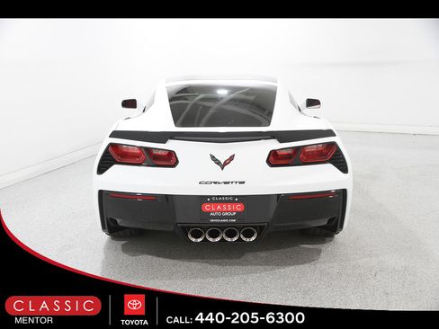Used 2017 Chevrolet Corvette Stingray Coupe RWD image 18