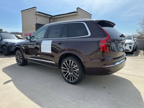 New 2026 Volvo XC90 B6 Plus w/ Protection Package image 5