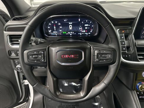 Used 2023 GMC Yukon XL AT4 w/ AT4 Premium Plus Package image 13