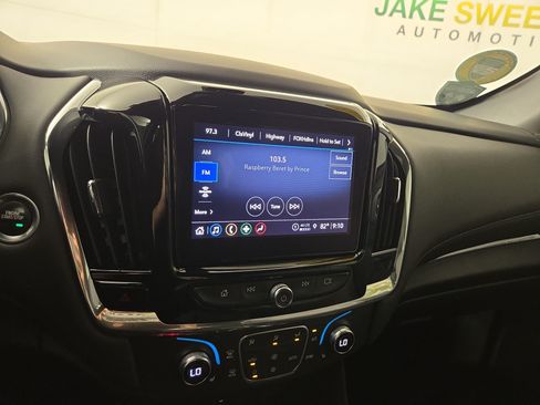Certified 2023 Chevrolet Traverse LT FWD image 20