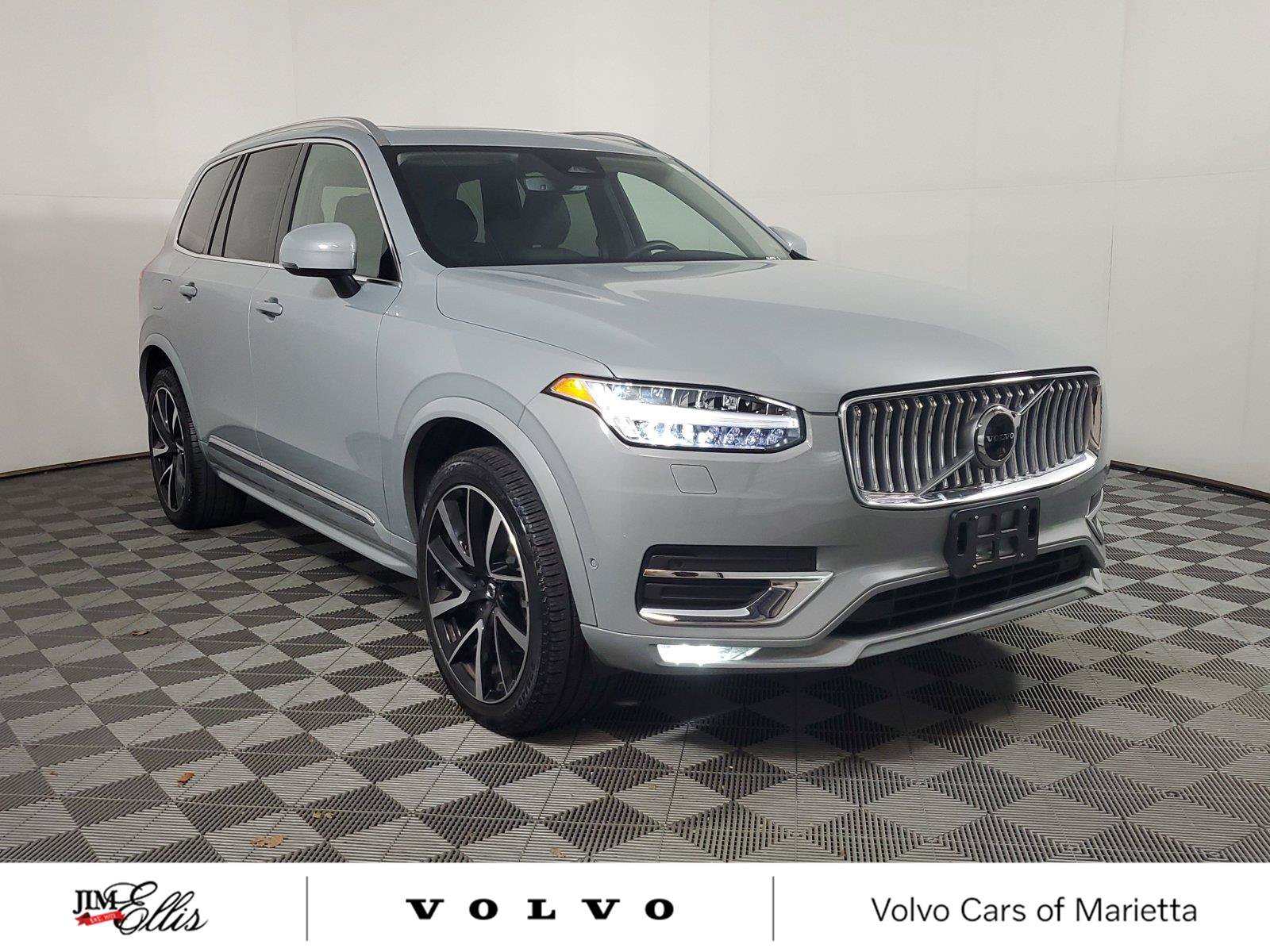 Certified 2024 Volvo XC90 B6 Plus AWD/4WD image 1