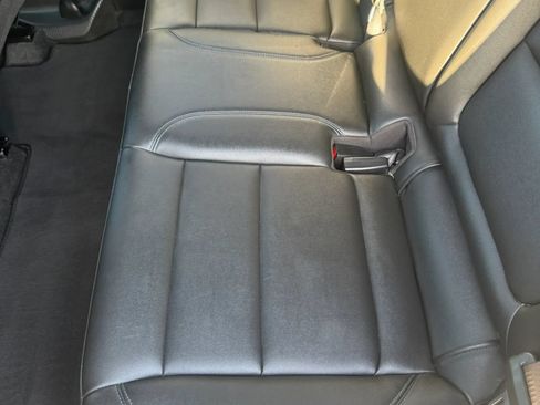 Used 2024 Buick Envista Sport Touring w/ Convenience I Package FWD image 34