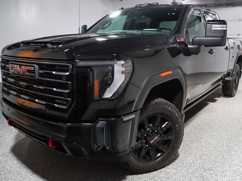 Used 2024 GMC Sierra 2500 AT4 w/ AT4 Premium Plus Package image 35