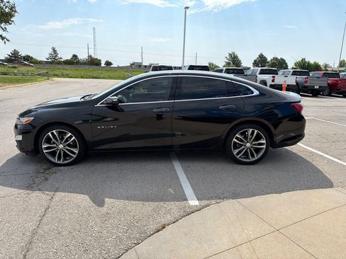 Used 2022 Chevrolet Malibu Premier FWD image 6
