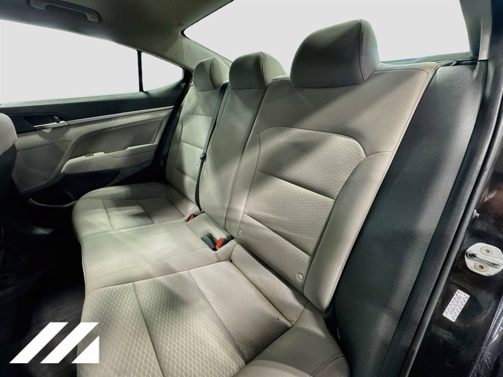Used 2020 Hyundai Elantra Value Edition FWD image 26