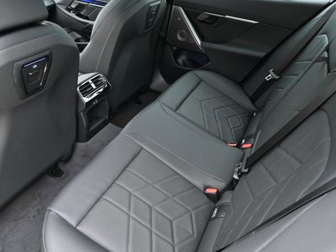 New 2026 BMW 530i xDrive AWD/4WD image 12