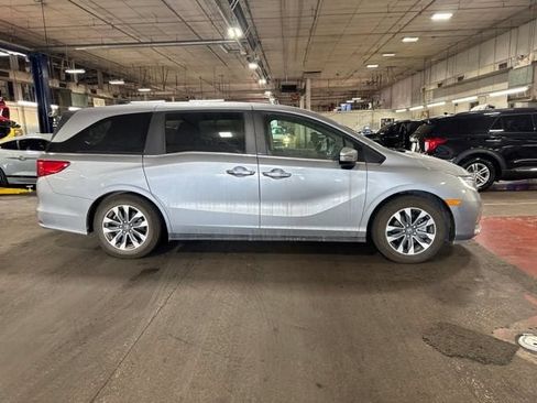 Used 2021 Honda Odyssey EX-L image 6