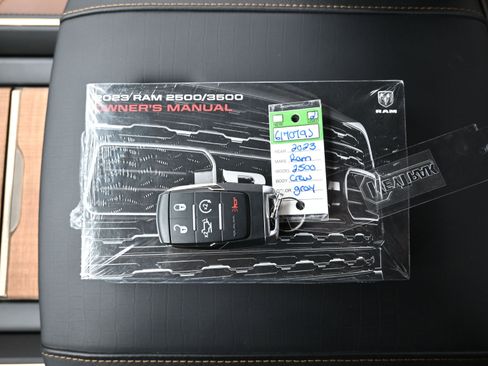 Used 2023 RAM 2500 Limited image 19