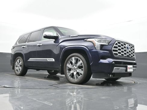 Used 2024 Toyota Sequoia Capstone AWD/4WD image 25