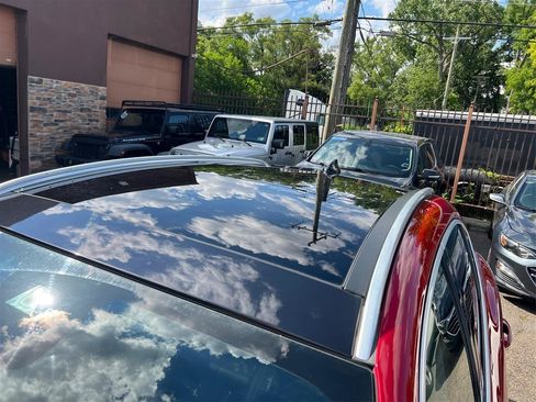 Used 2018 Alfa Romeo Stelvio AWD image 12