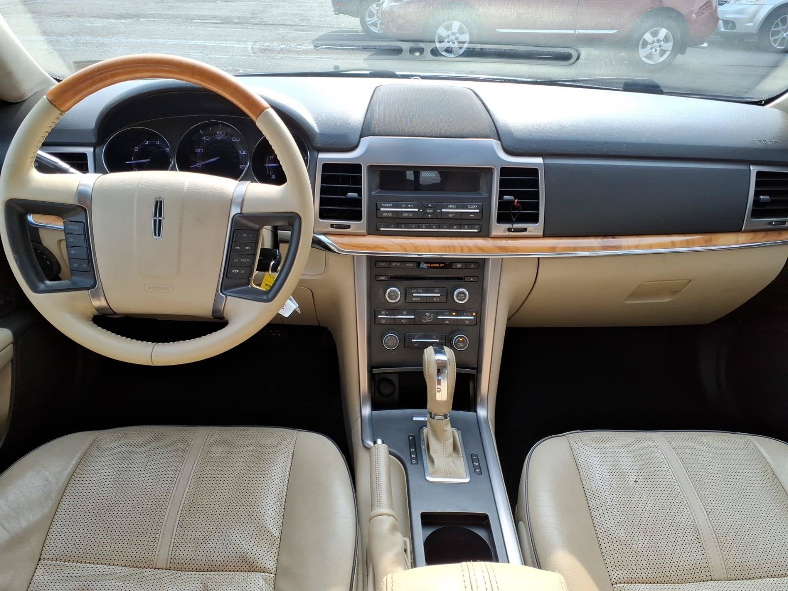 Used 2011 Lincoln MKZ FWD image 7