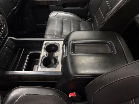 Used 2015 GMC Sierra 1500 Denali AWD/4WD image 19