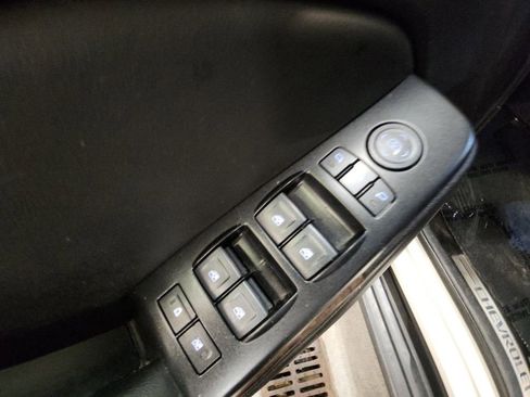 Used 2019 Chevrolet Tahoe LT w/ Luxury Package image 35