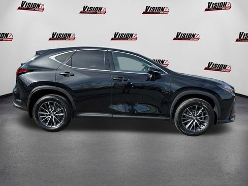 Used 2023 Lexus NX 250 AWD image 4