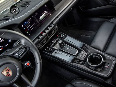 Certified 2026 Porsche 911 Carrera GTS RWD image 30