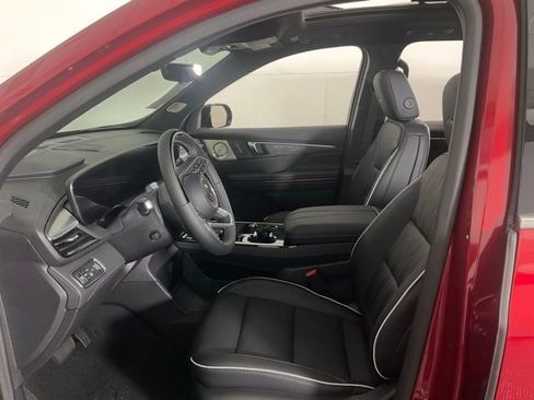 New 2025 Buick Enclave Avenir w/ Super Cruise Package image 28