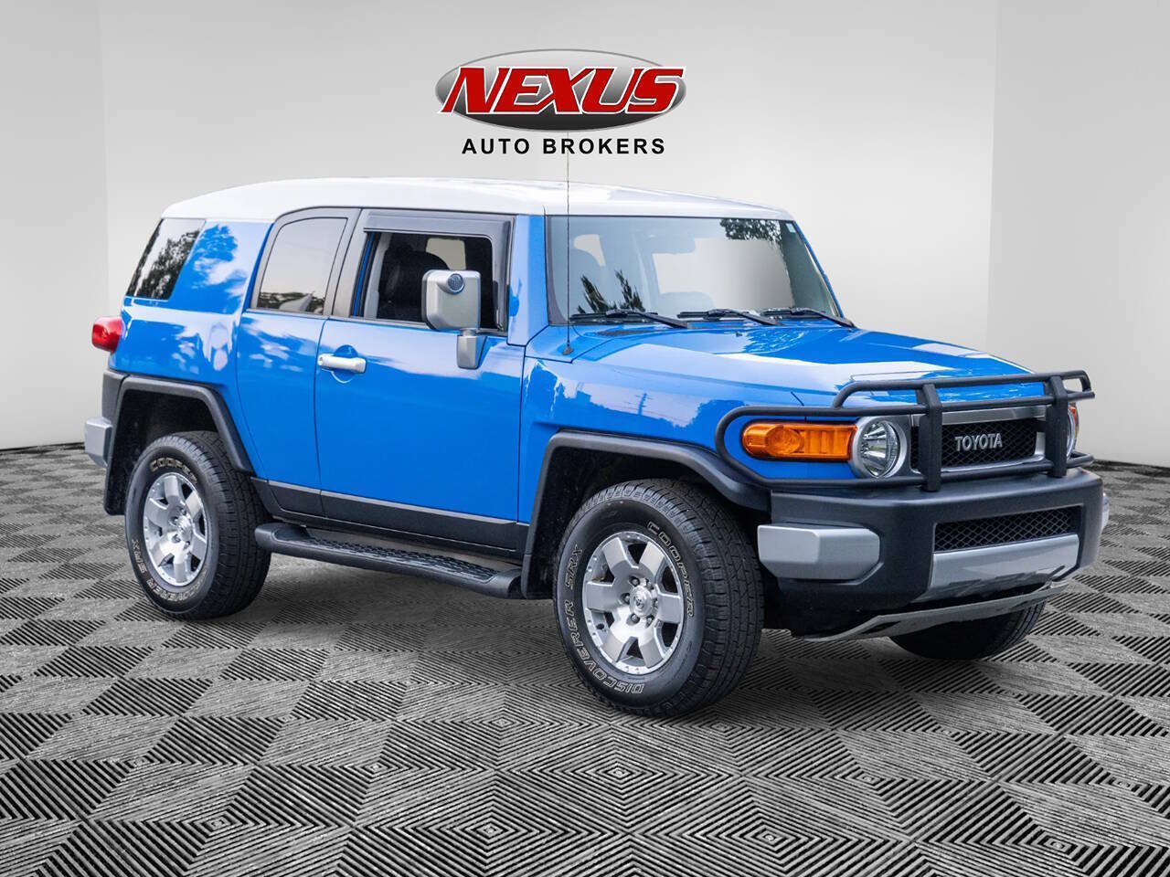 Used 2007 Toyota FJ Cruiser 4WD w/ Upgrade Pkg 1 image 9