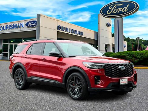 Used 2025 Ford Explorer ST AWD/4WD image 1